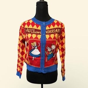 AUCE IN WONDBRLAND embroidered characters knit cardigan set